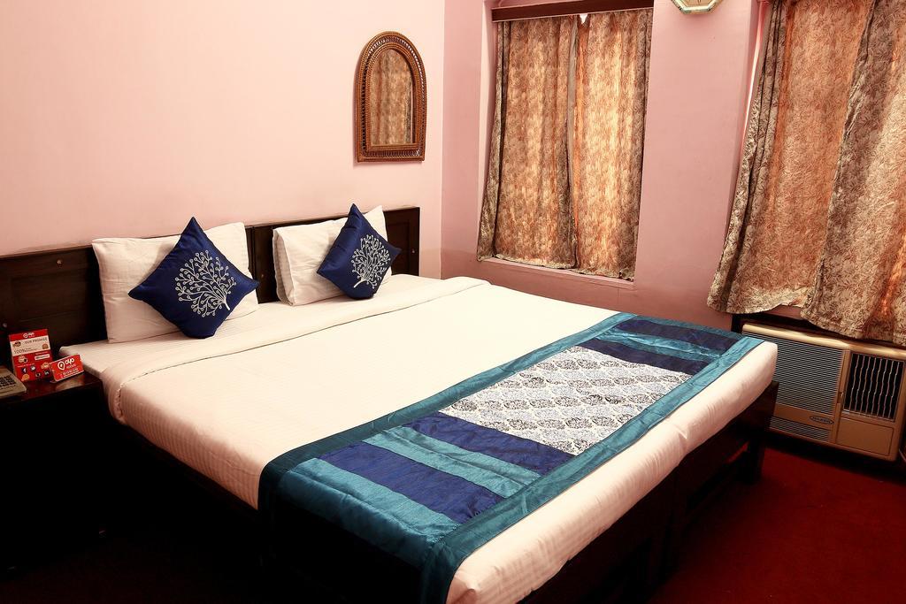 Hotel Oyo 2967 Bella Vista à Calcutta Extérieur photo