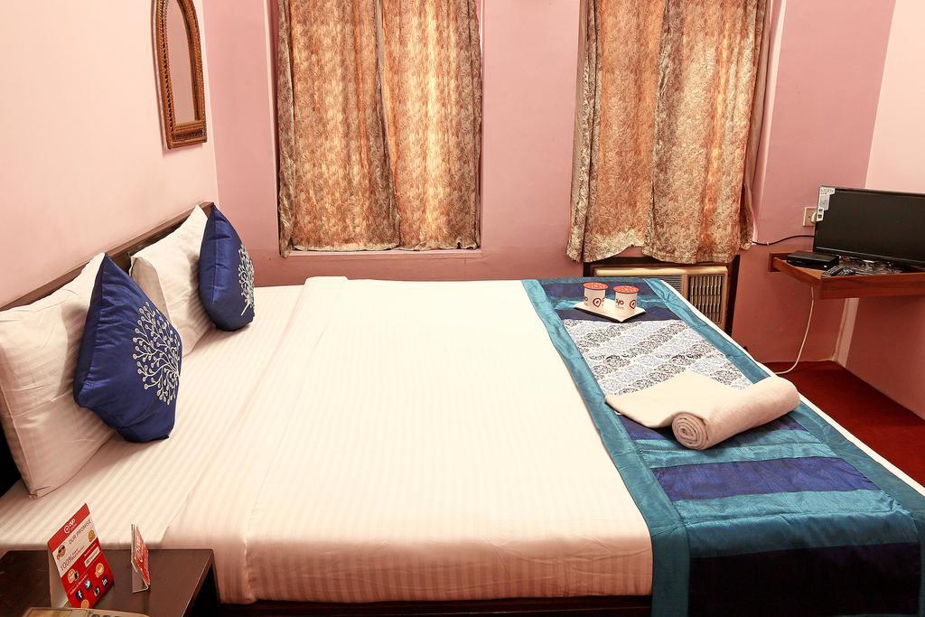 Hotel Oyo 2967 Bella Vista à Calcutta Extérieur photo